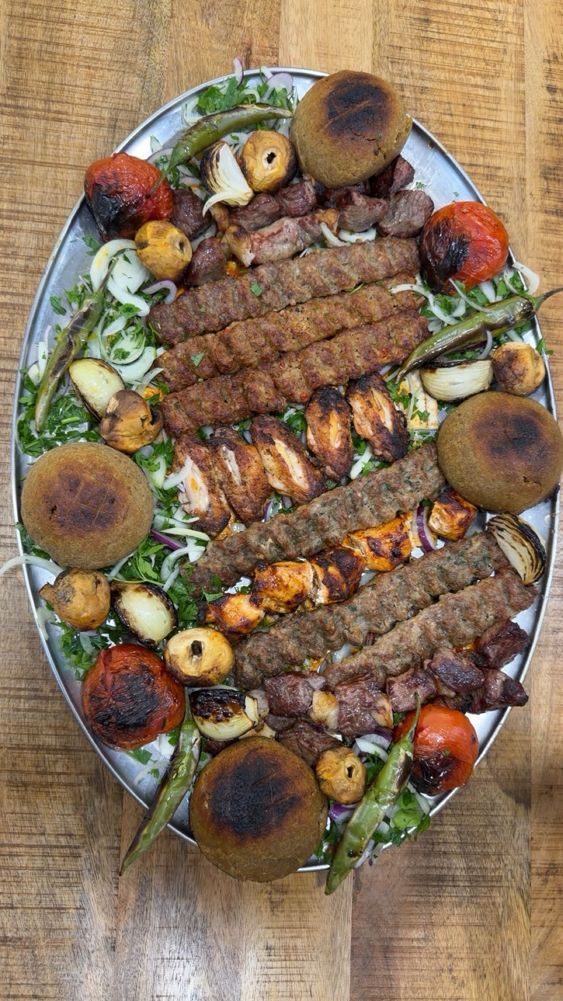 Sfeer bij Damas Restaurant